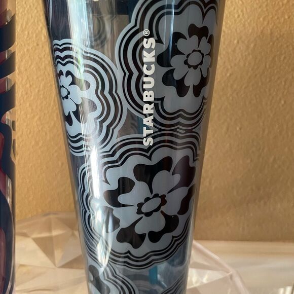 Starbucks Blue Wave Abstract Flower Tumbler Zebra Print Tumbler 24 ounces - Picture 4 of 14